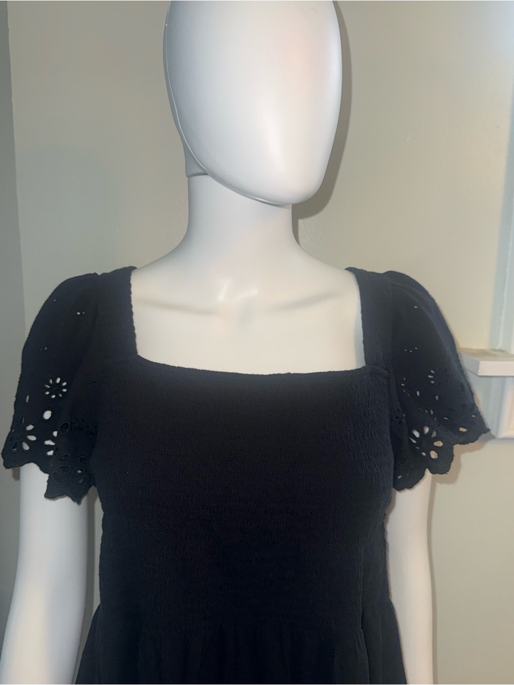 Madewell Black Square-Neck Eyelet Puff Sleeve Peplum Top - Picture 3 of 13